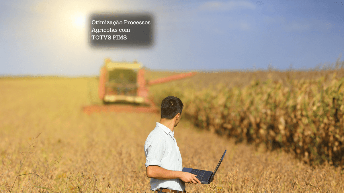 Produtor rural fazendo apontamentos